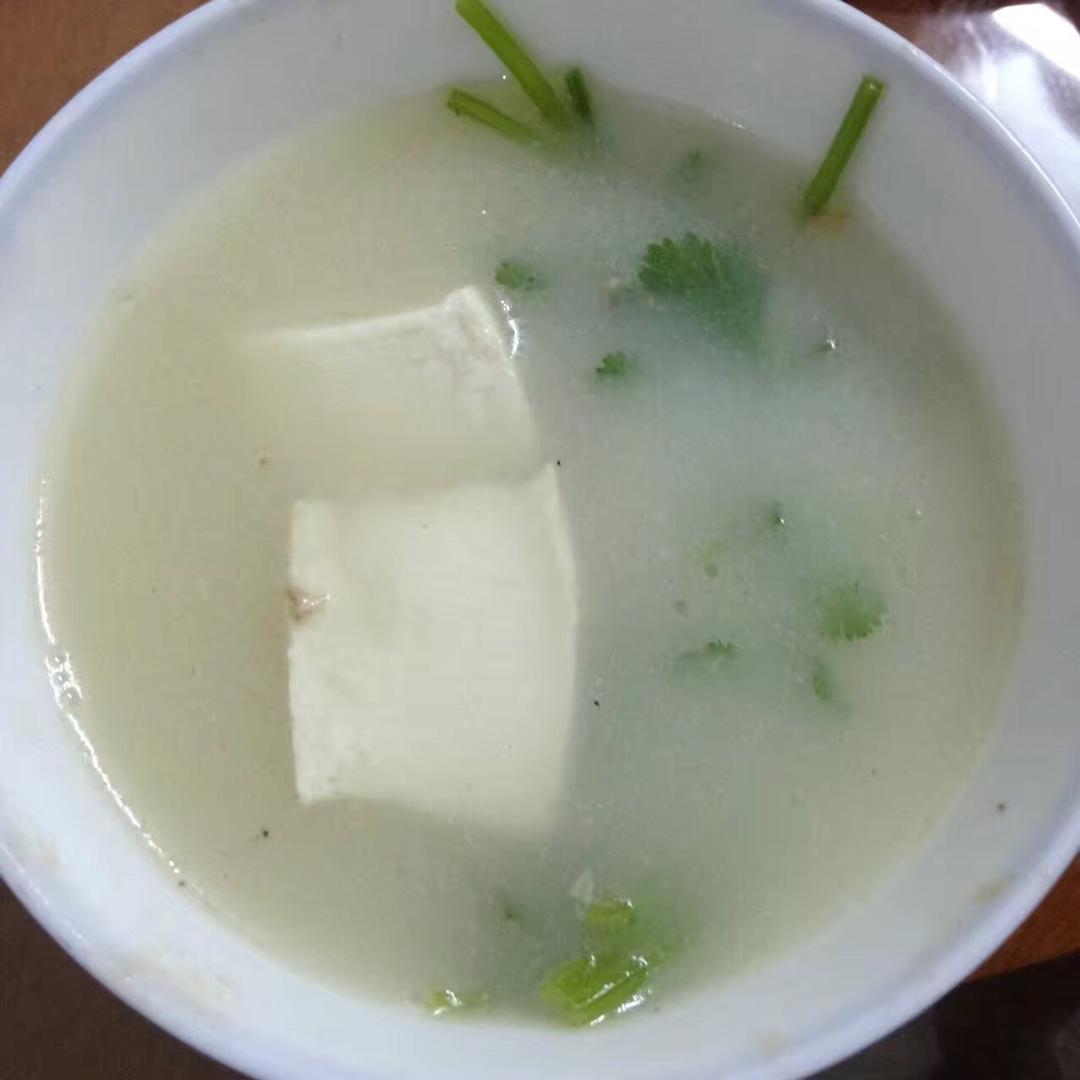 鱼头豆腐汤