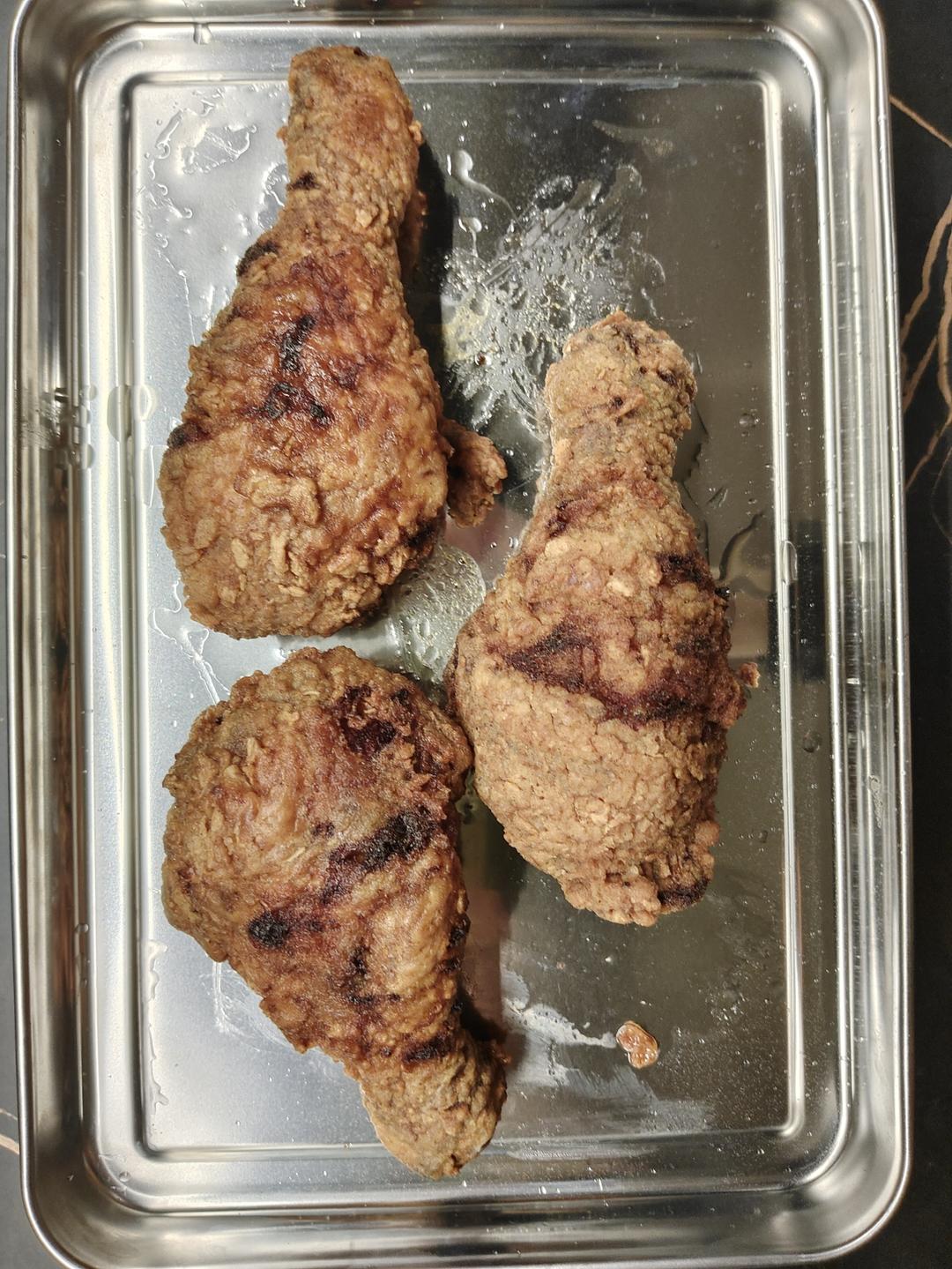 不用炸鸡粉也可以炸出酥脆炸鸡腿