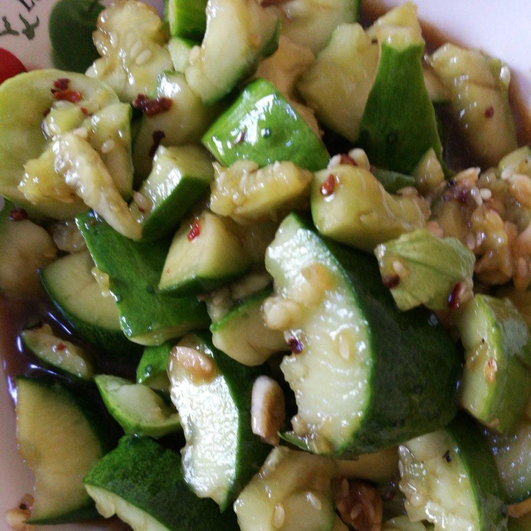 国民凉菜——拍黄瓜