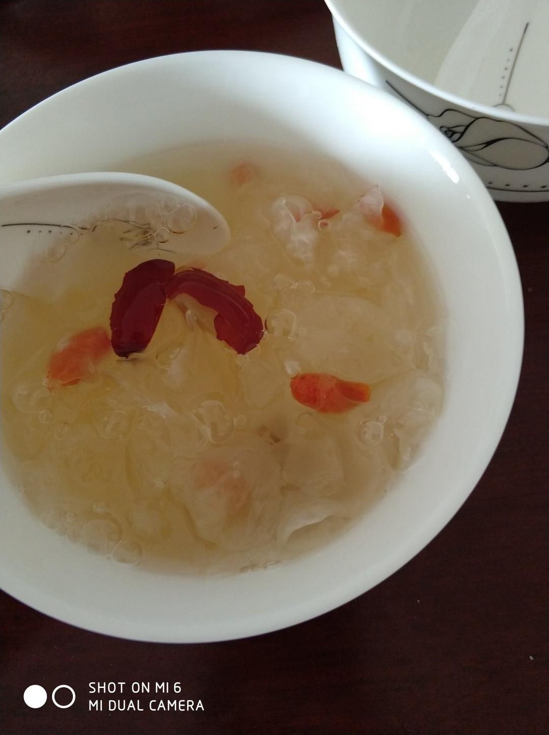 雪梨炖燕窝
