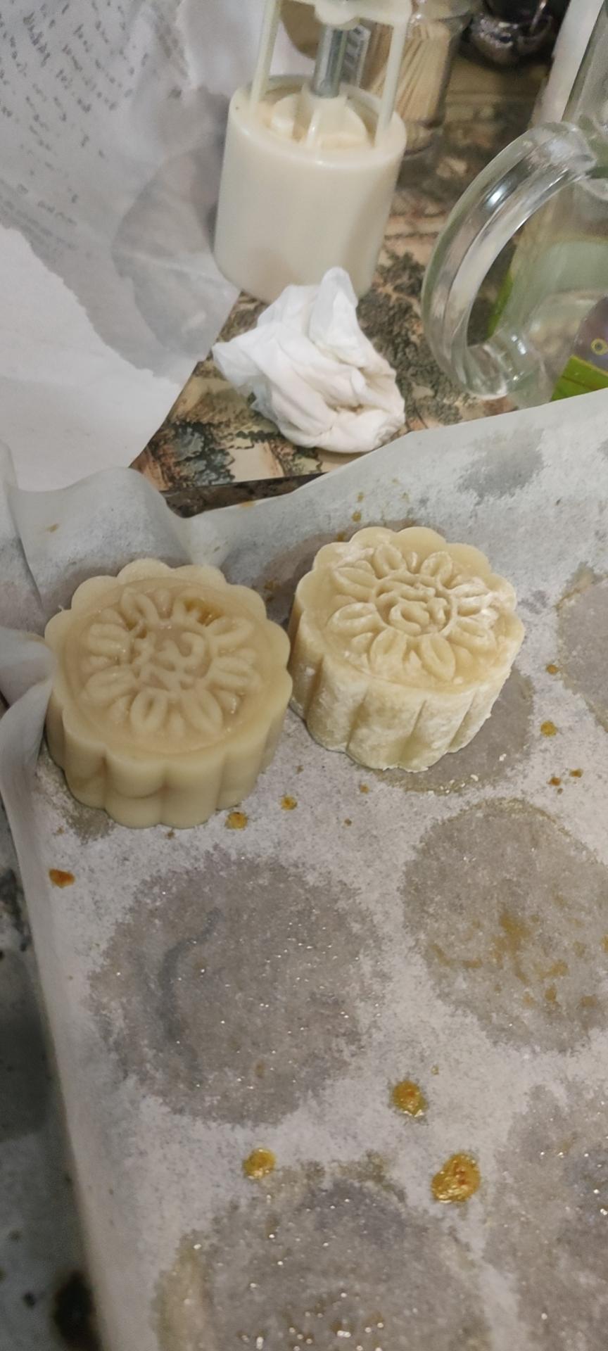 广式月饼（豆沙蛋黄馅）50克