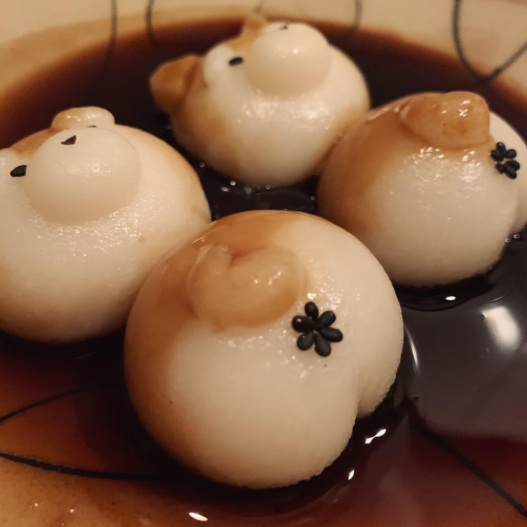 拥有小翘臀的柴犬糯米团子