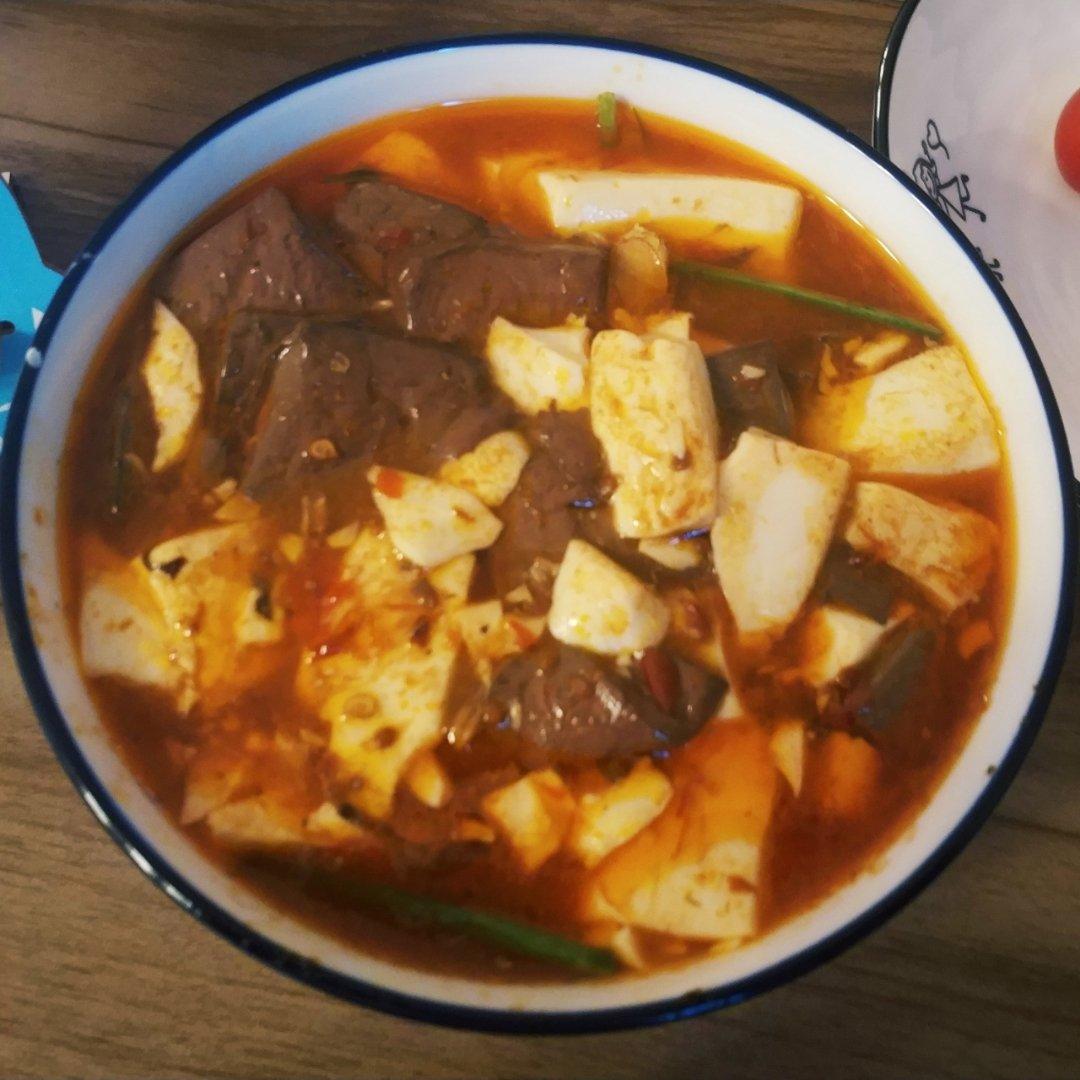 鸭血豆腐