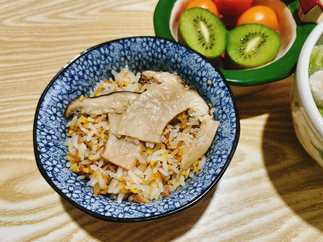 火腿松茸焖饭，媲美米其林餐厅