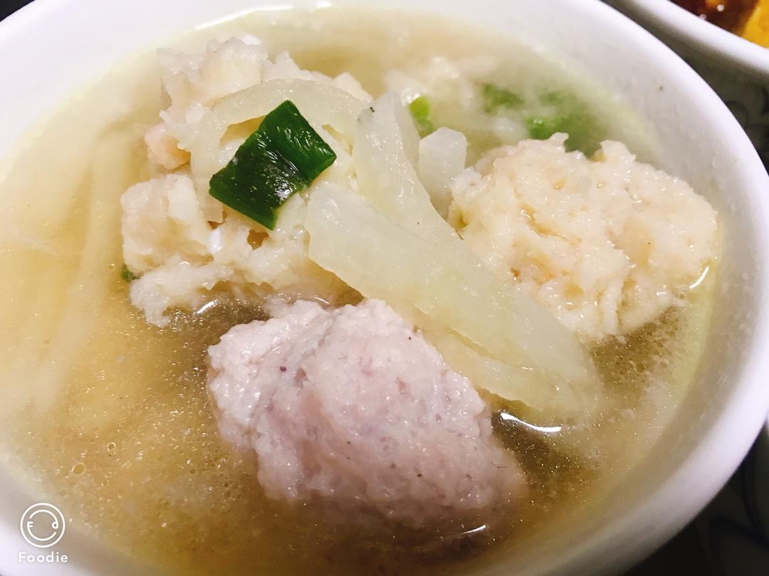 萝卜丝虾丸汤