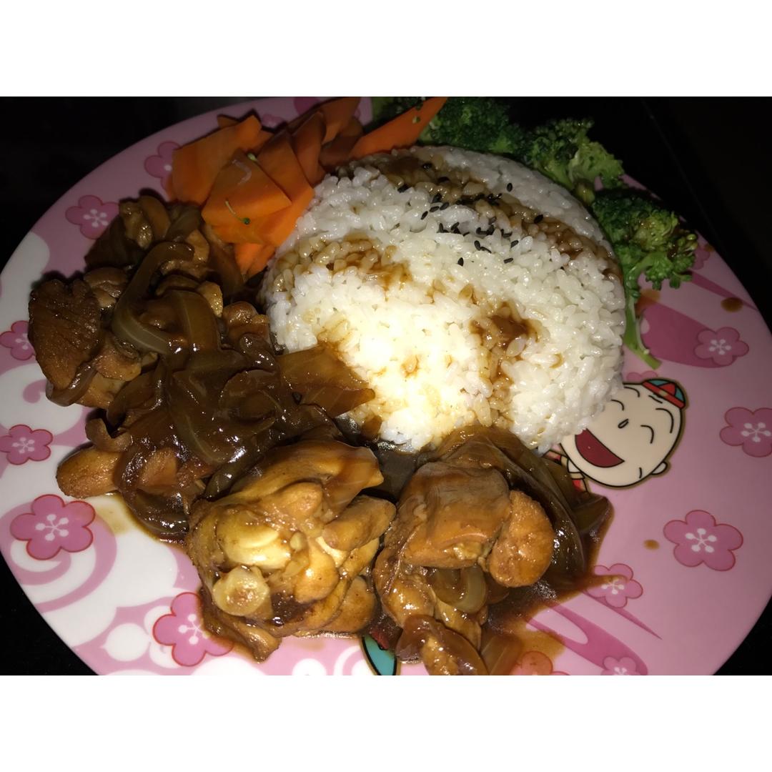 「秘制鸡肉饭」