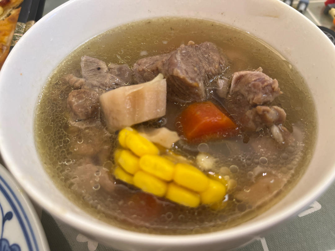 玉米排骨汤