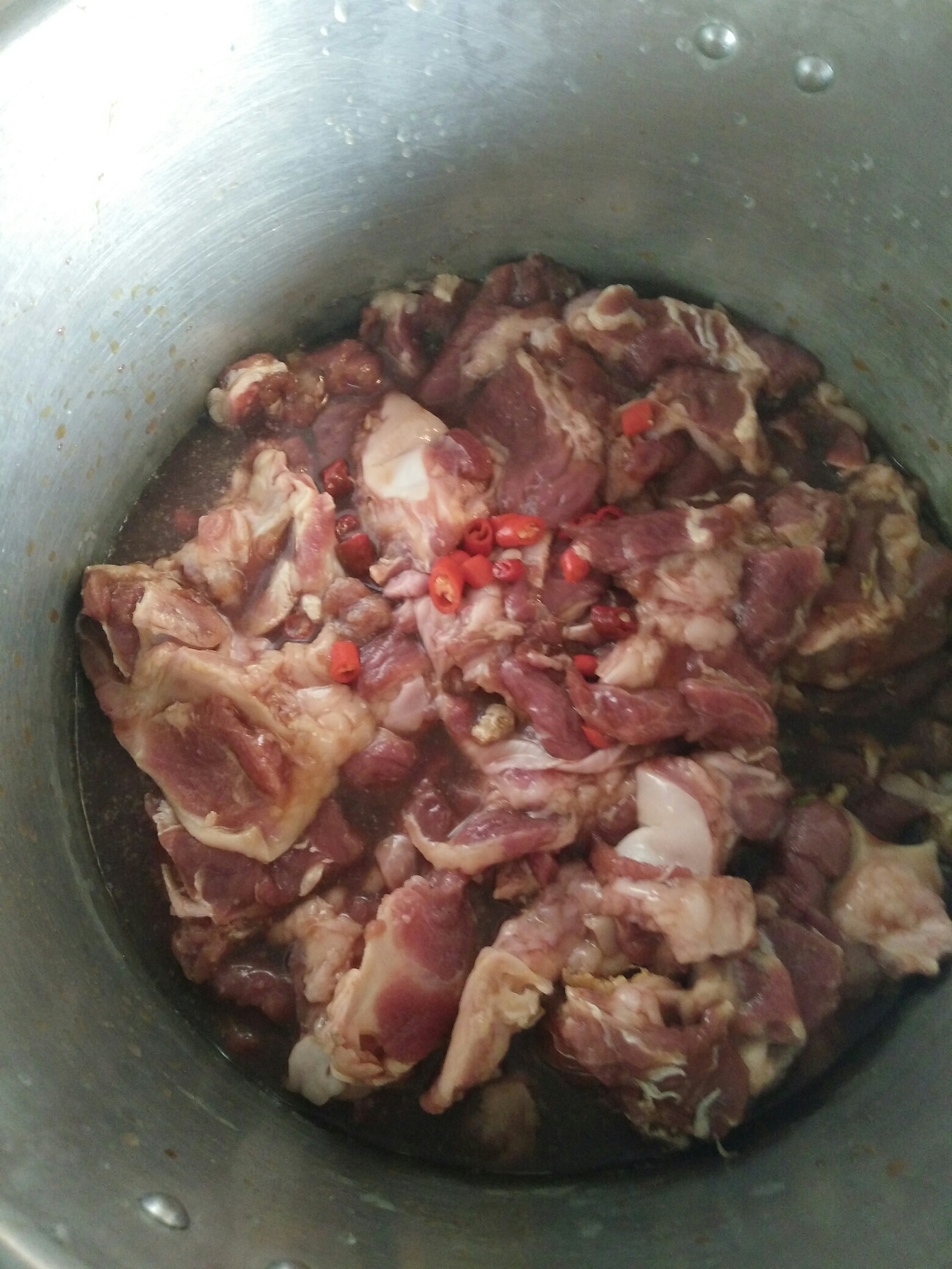 干锅牛腩的做法 步骤2