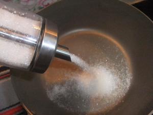 焦糖蛋奶布丁的做法 步骤2