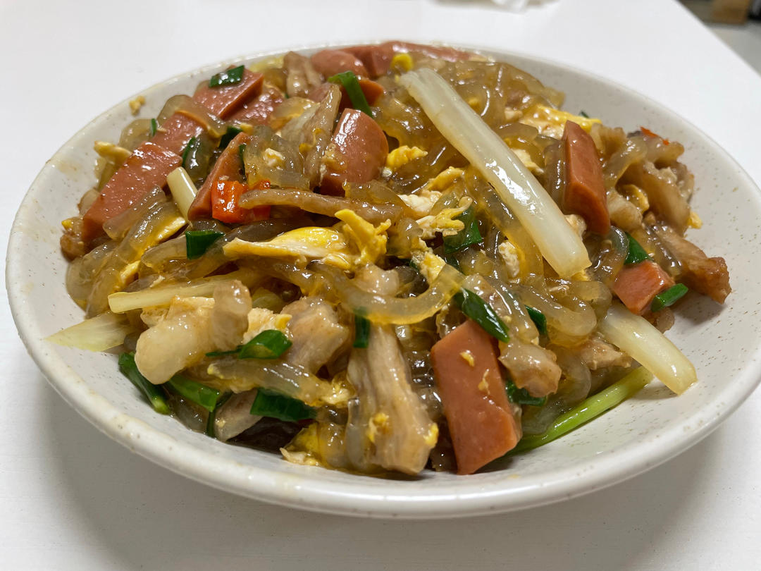 最近爱吃粉丝粉条～包菜炒粉丝