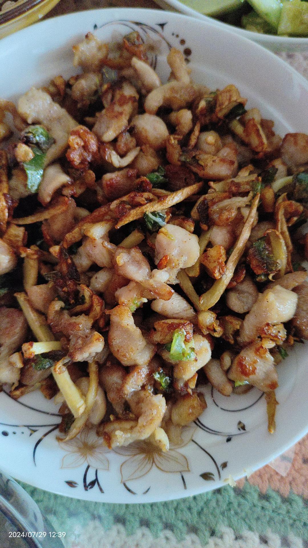 蒜香煎鸡腿肉