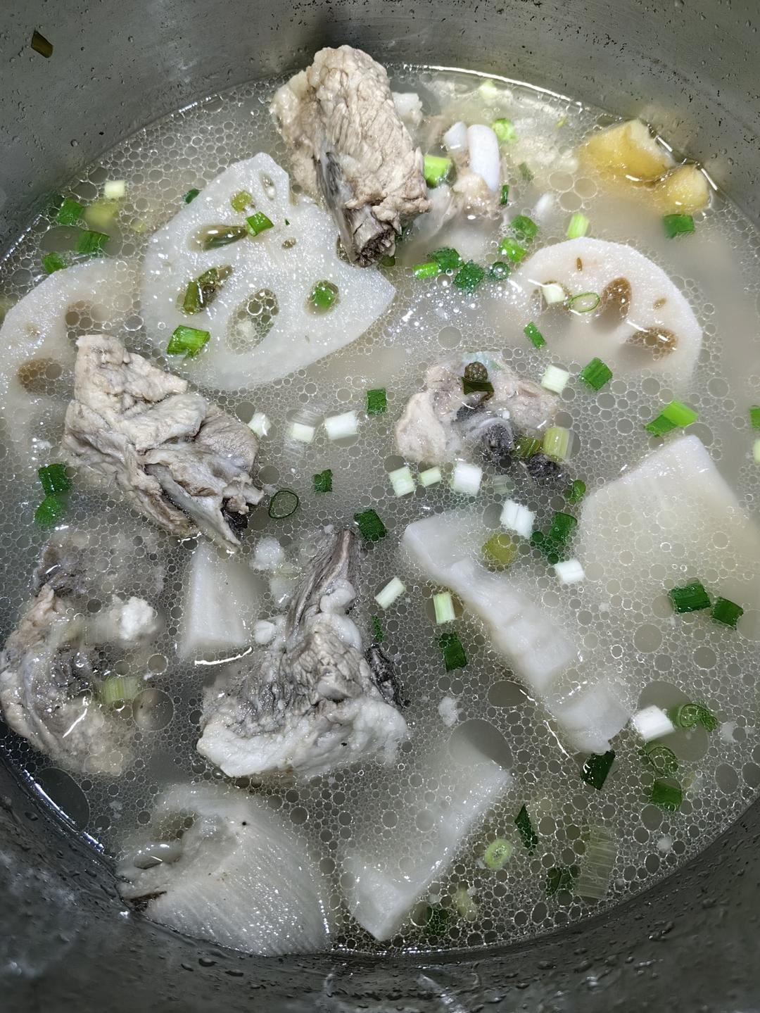 排骨莲藕汤