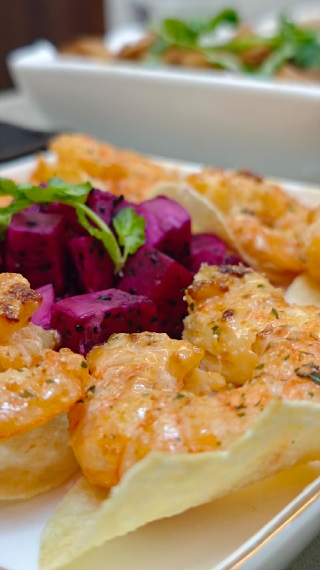 十分钟搞定五星级硬菜～薯片沙拉虾