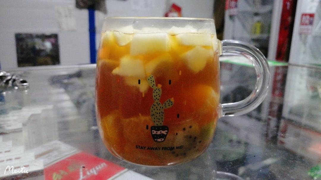 一眼就爱上的高颜值水果茶