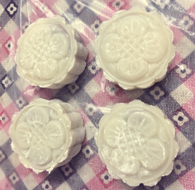 《Tinrry下午茶》冰皮月饼（奶黄馅）