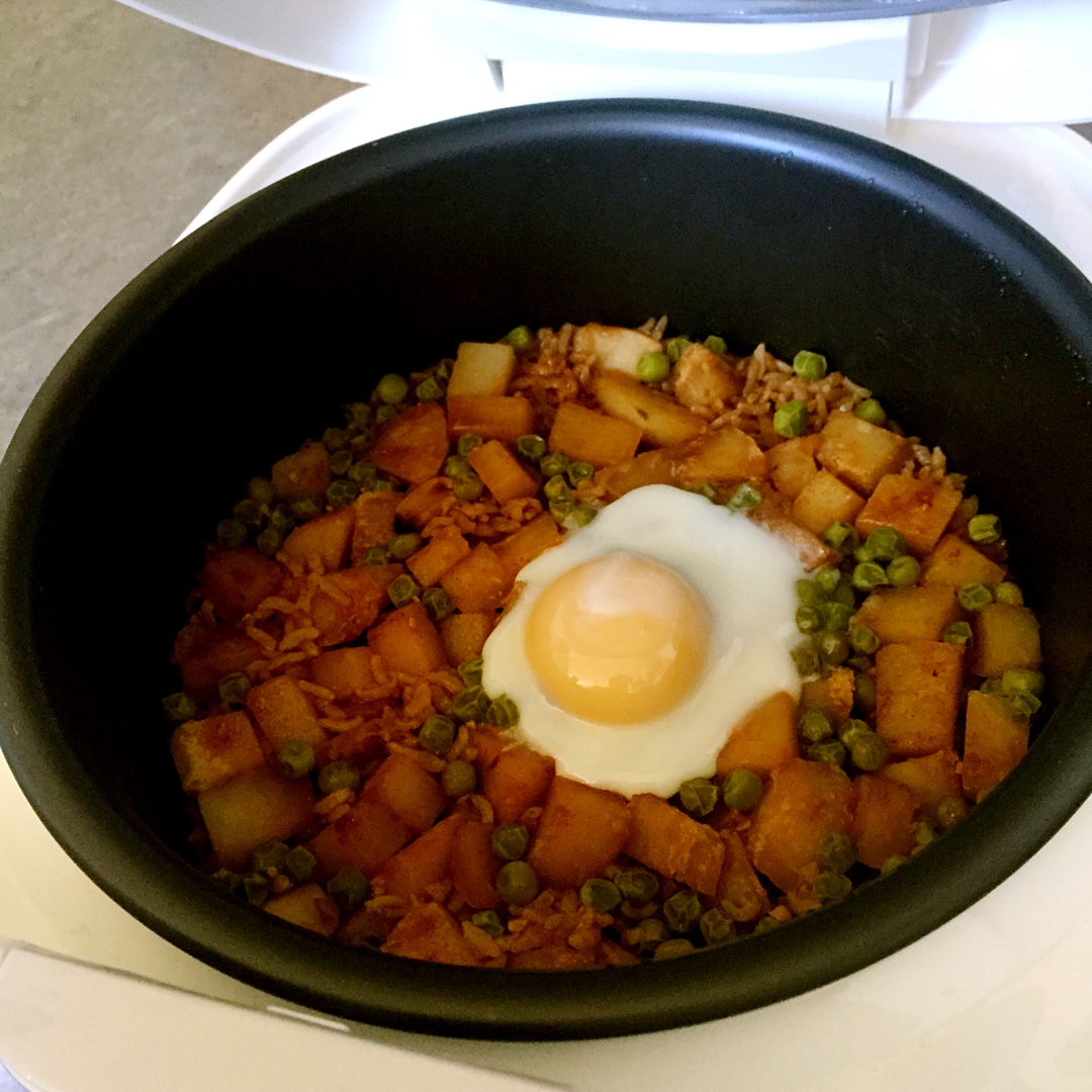 土豆焖饭（电饭锅版）