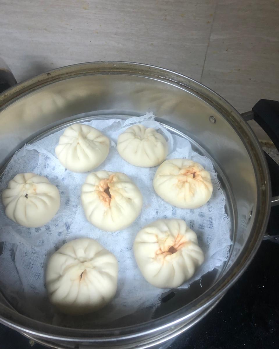 胡萝卜牛肉包子