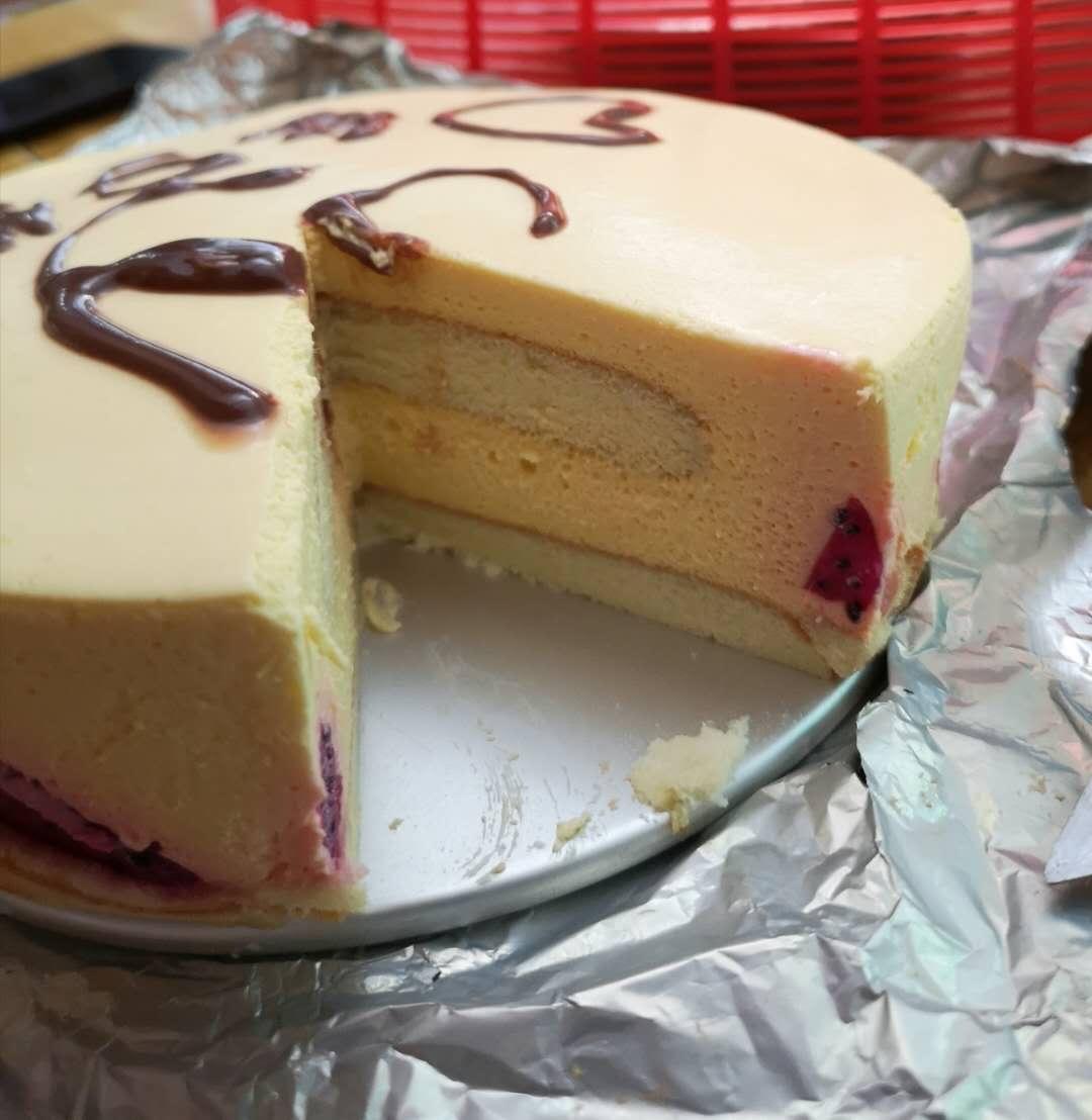 巧克力草莓慕斯蛋糕