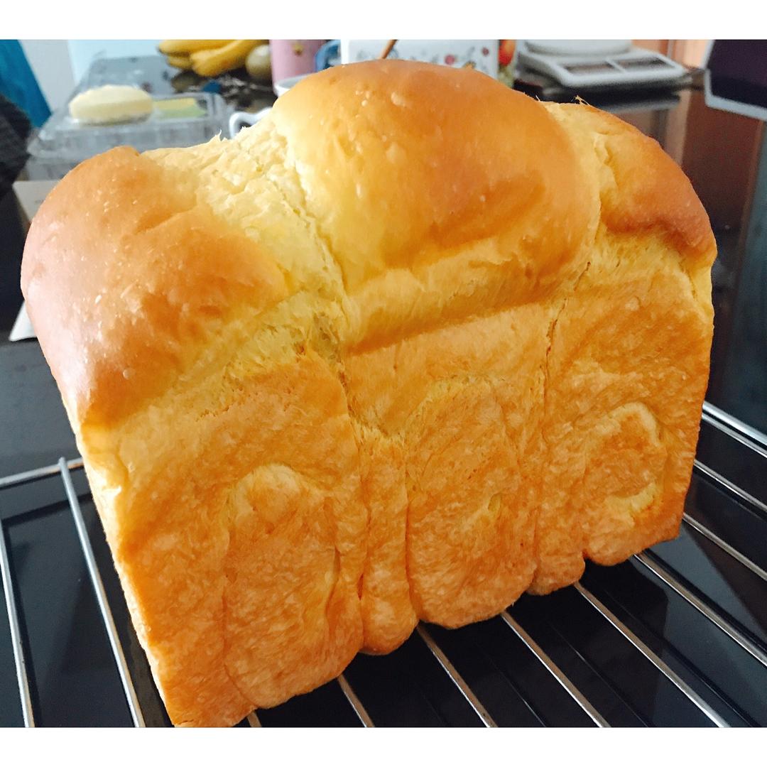 南瓜奶香吐司