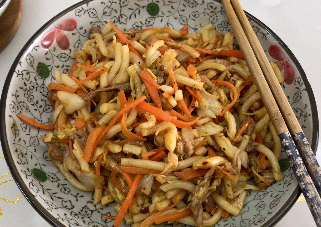 什锦炒乌冬面