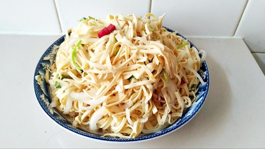 炝拌干豆腐（千张）的做法