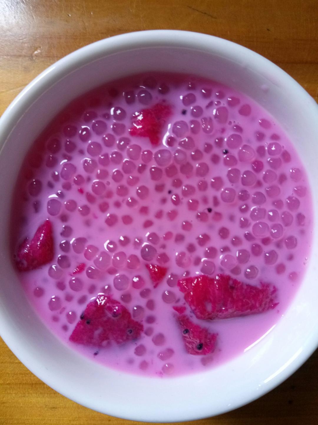 小妮子_59f2做的水果什锦西米露