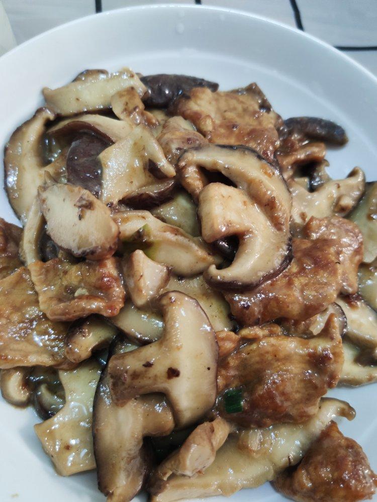 香菇炒肉