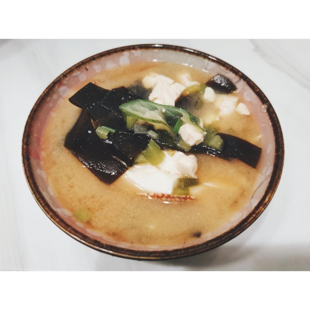 日本的国汤—味噌汤（简单、正确的做法）