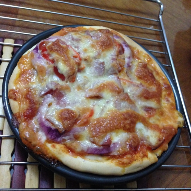 厚底鲜虾培根披萨