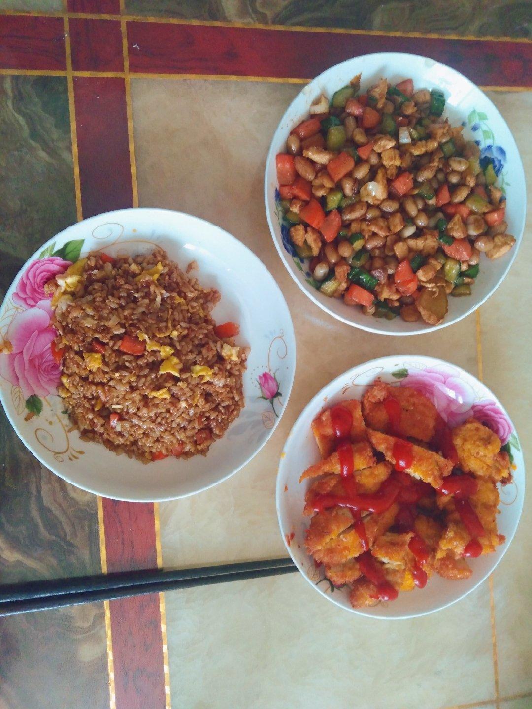 好吃到停不下来的酱油蛋炒饭