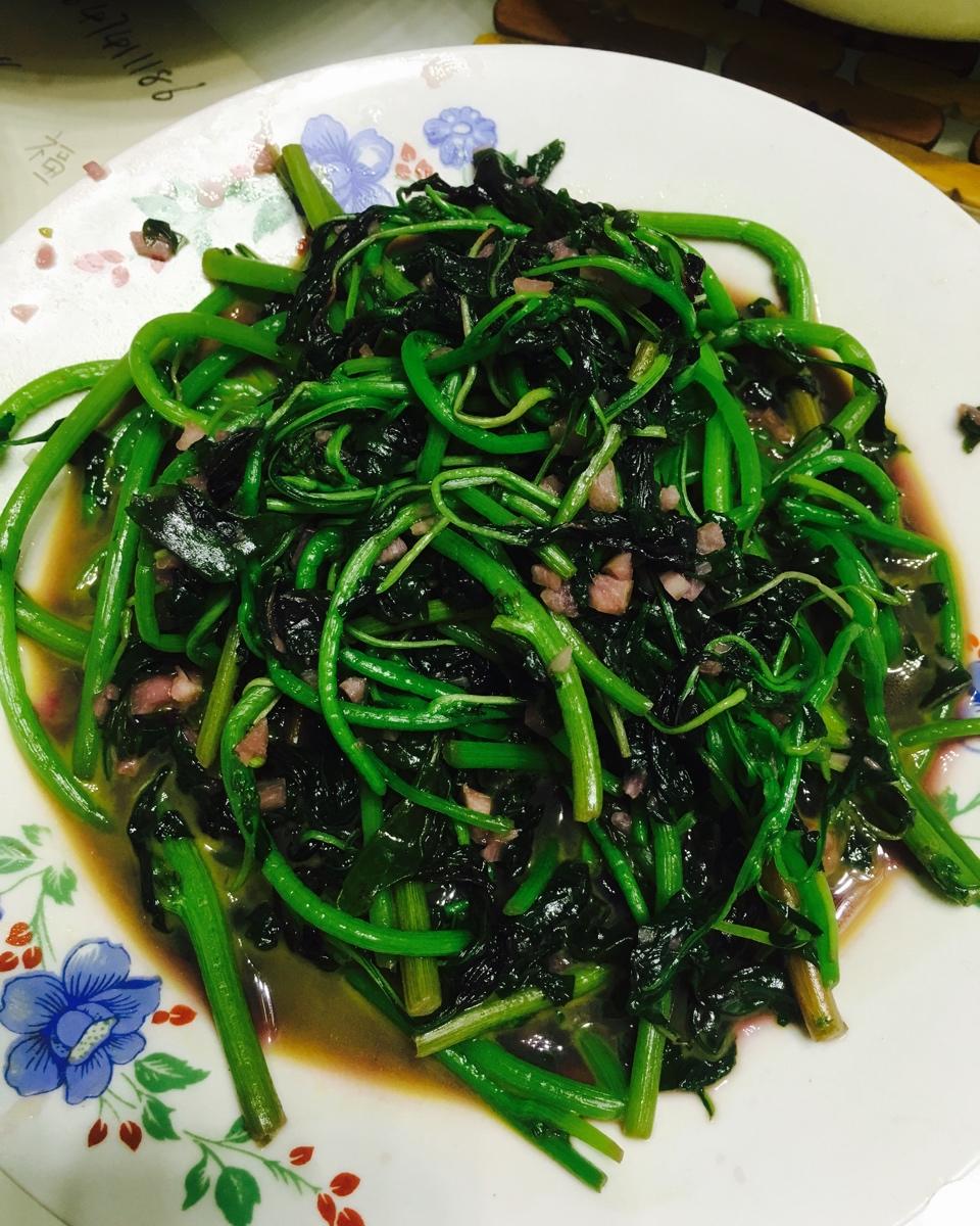 蒜炒红米苋