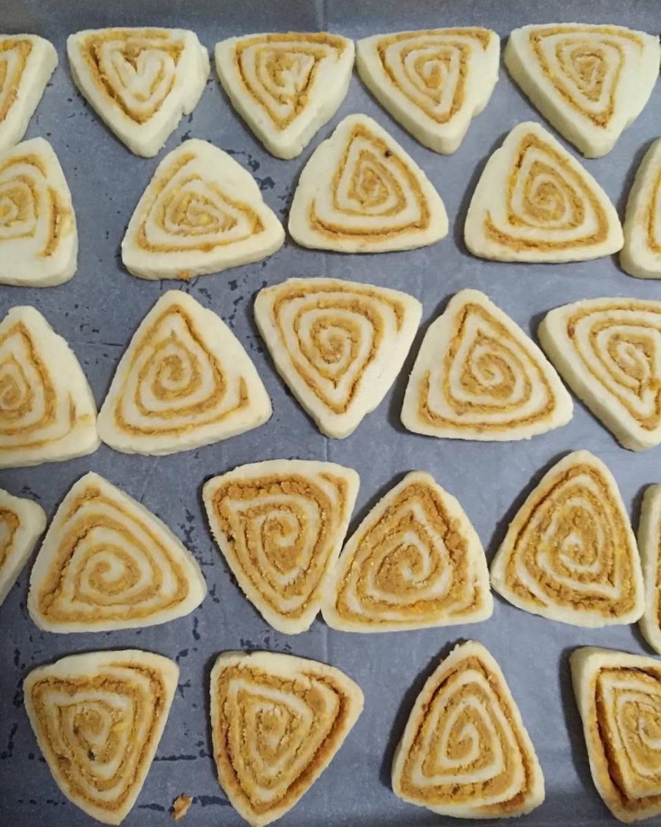《Tinrry+》咸蛋黄肉松饼干