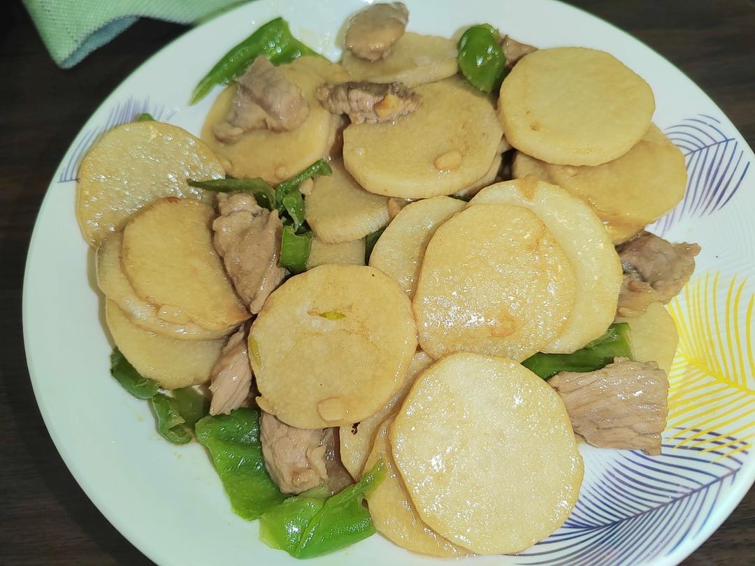 好吃到光盘的山药炒肉片