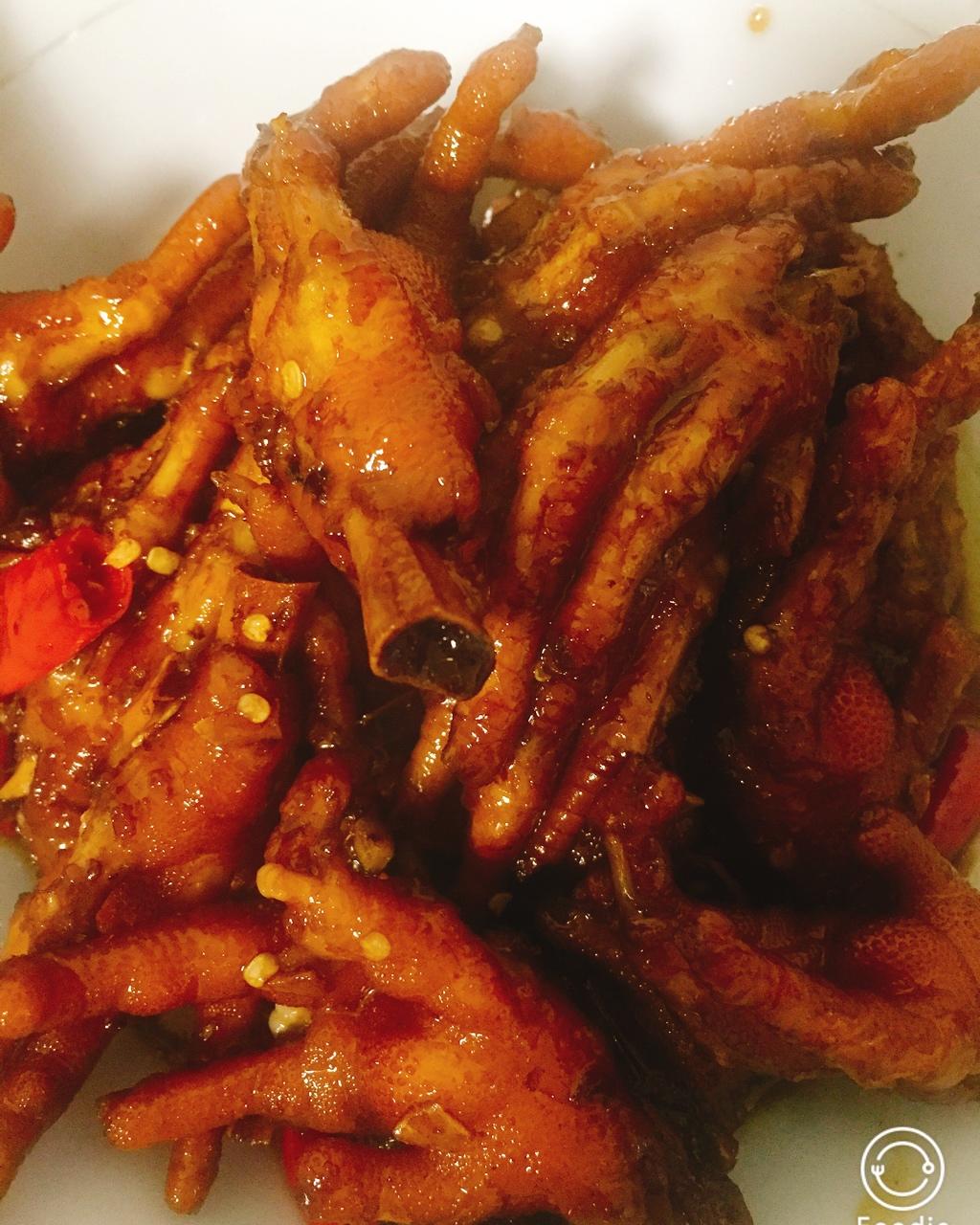 香辣烧鸡爪