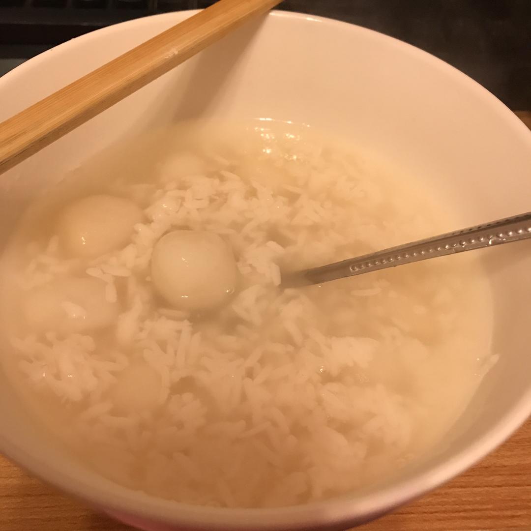 醪糟汤圆