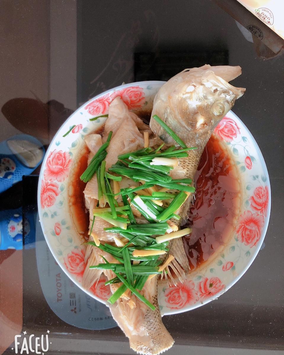 清蒸鲈鱼