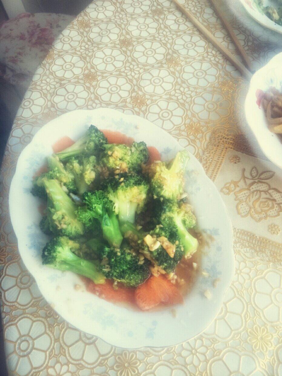 蚝油蒜蓉西兰花