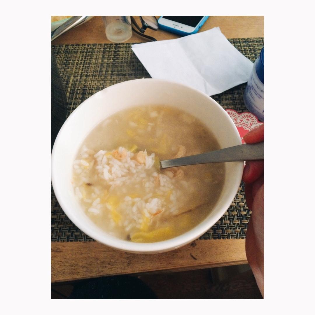 海鲜汤泡饭，海鲜的一种精致吃法
