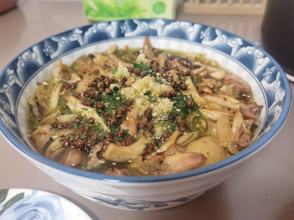 手撕椒麻鸡