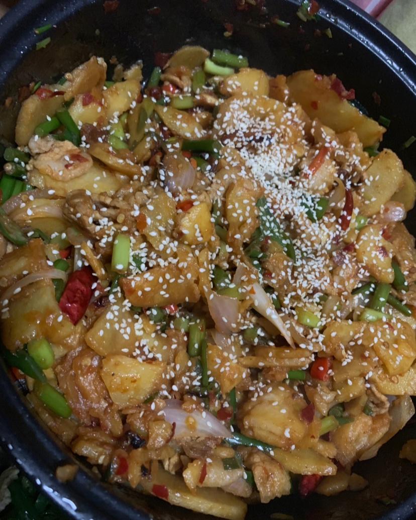 干锅土豆片