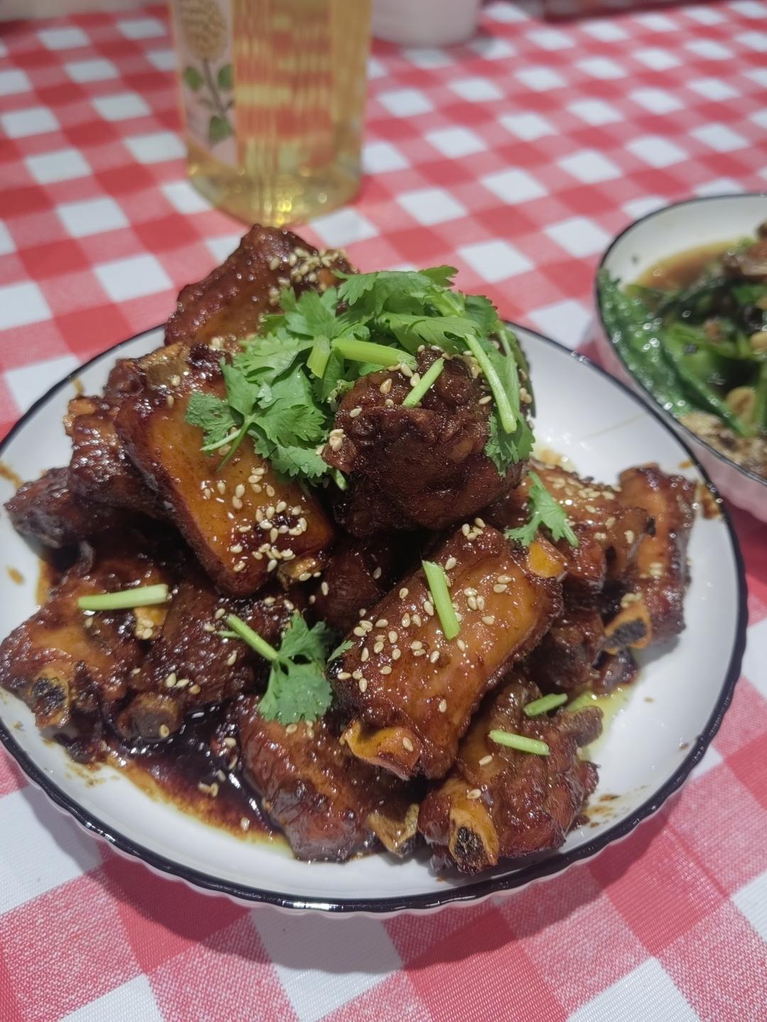 糖醋排骨（用少油，不炒糖色，家常做法，通俗易懂，甜酸适口）
