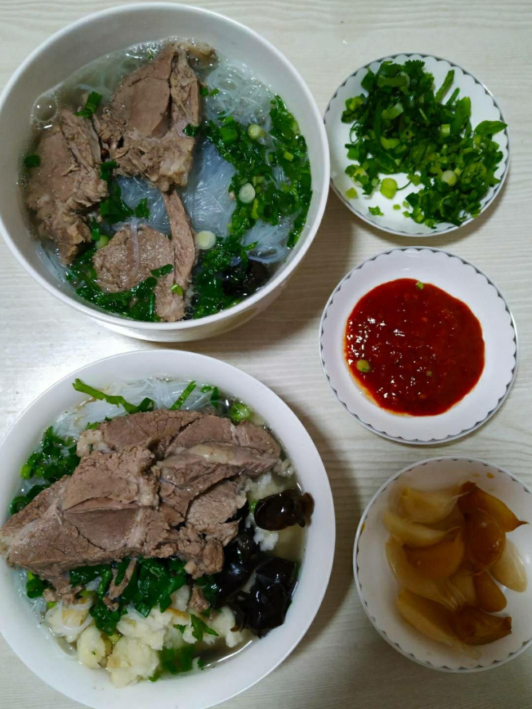 羊肉泡馍