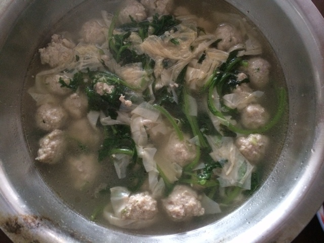 小白菜肉丸汤