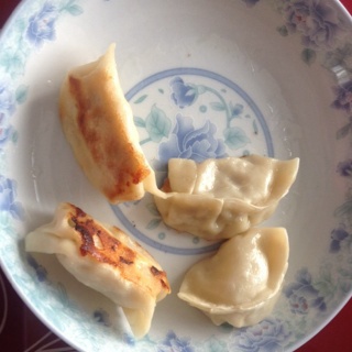 锅贴饺子