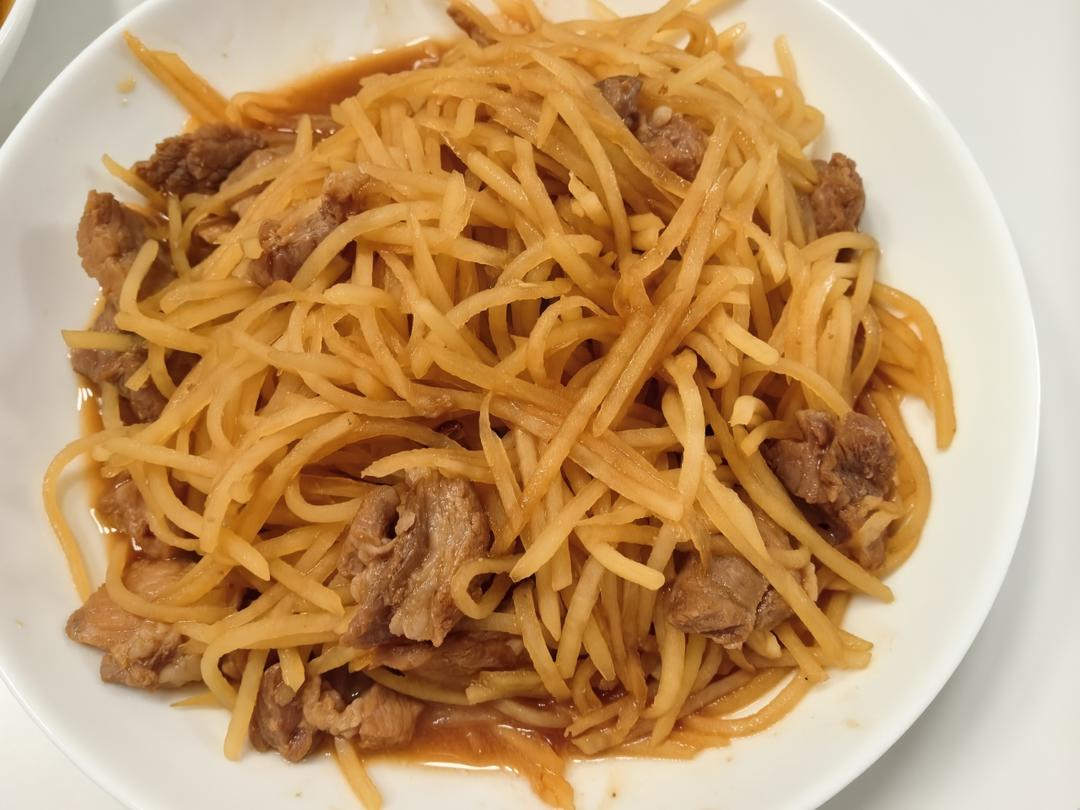 土豆丝炒肉
