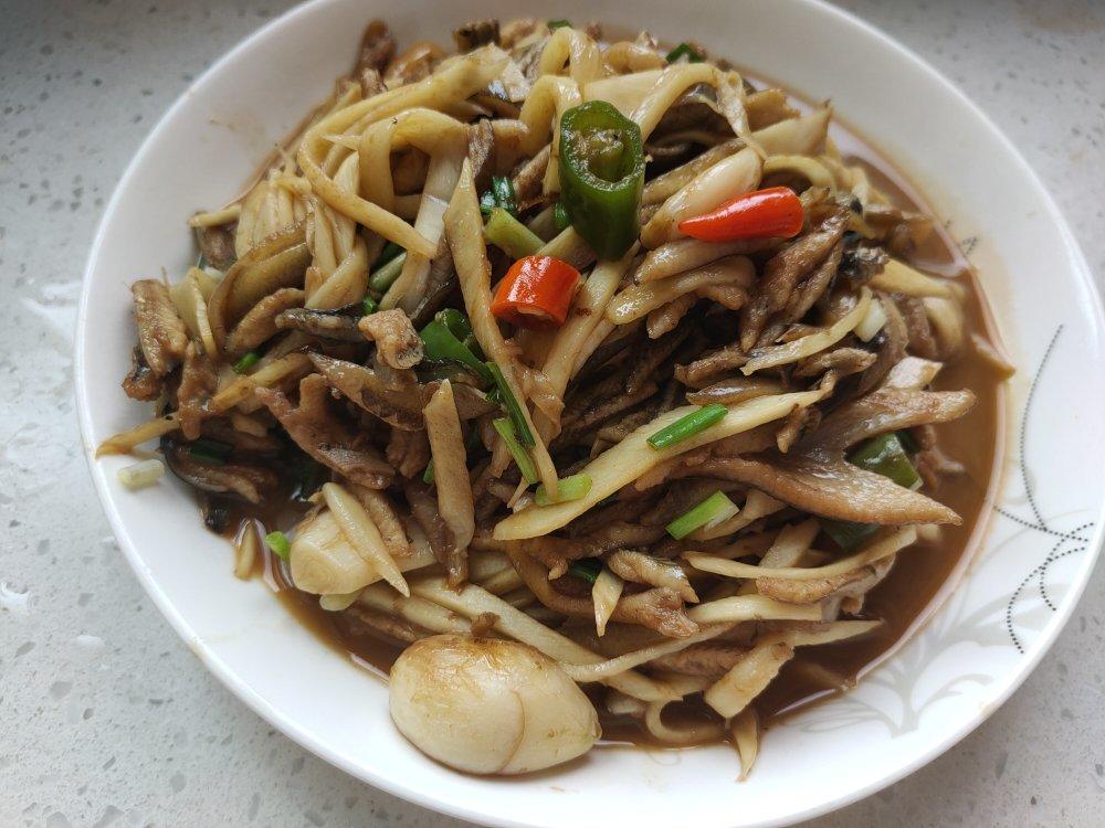 茭白炒鳝丝