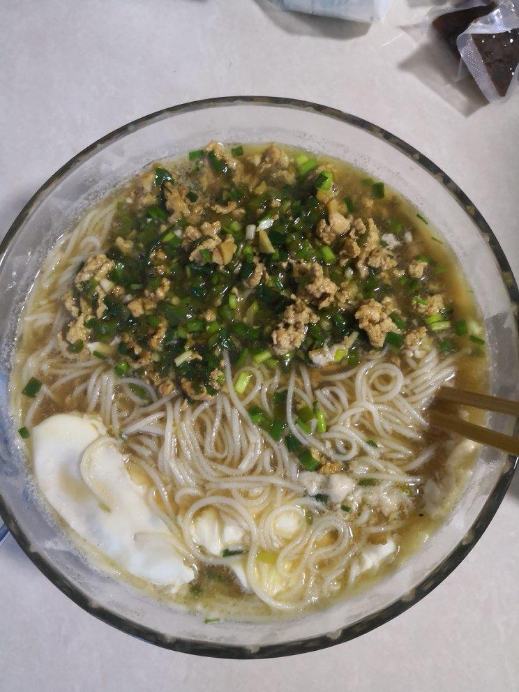 最简单的湖南早餐米粉做法