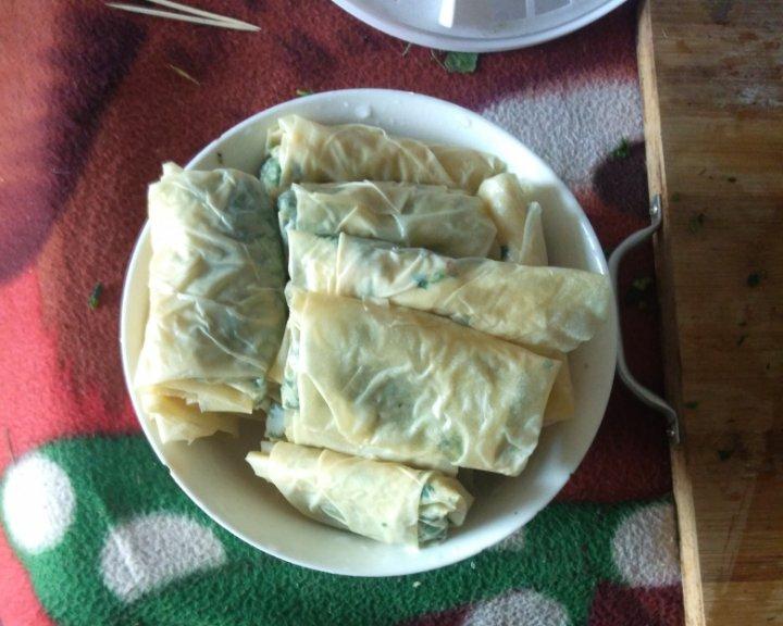 鲜嫩荠菜卷的做法