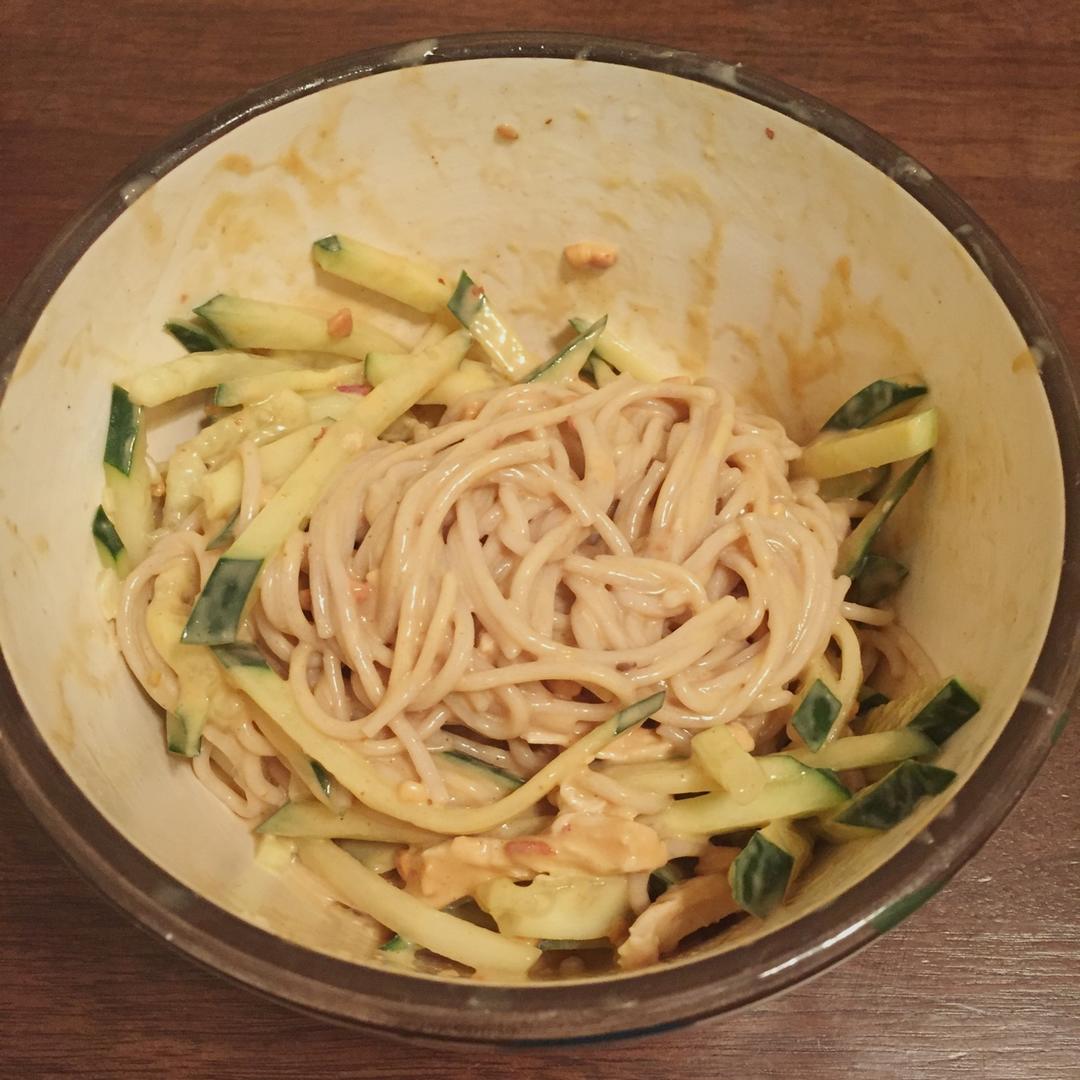 机智的鸡丝冷面（超详细步骤）