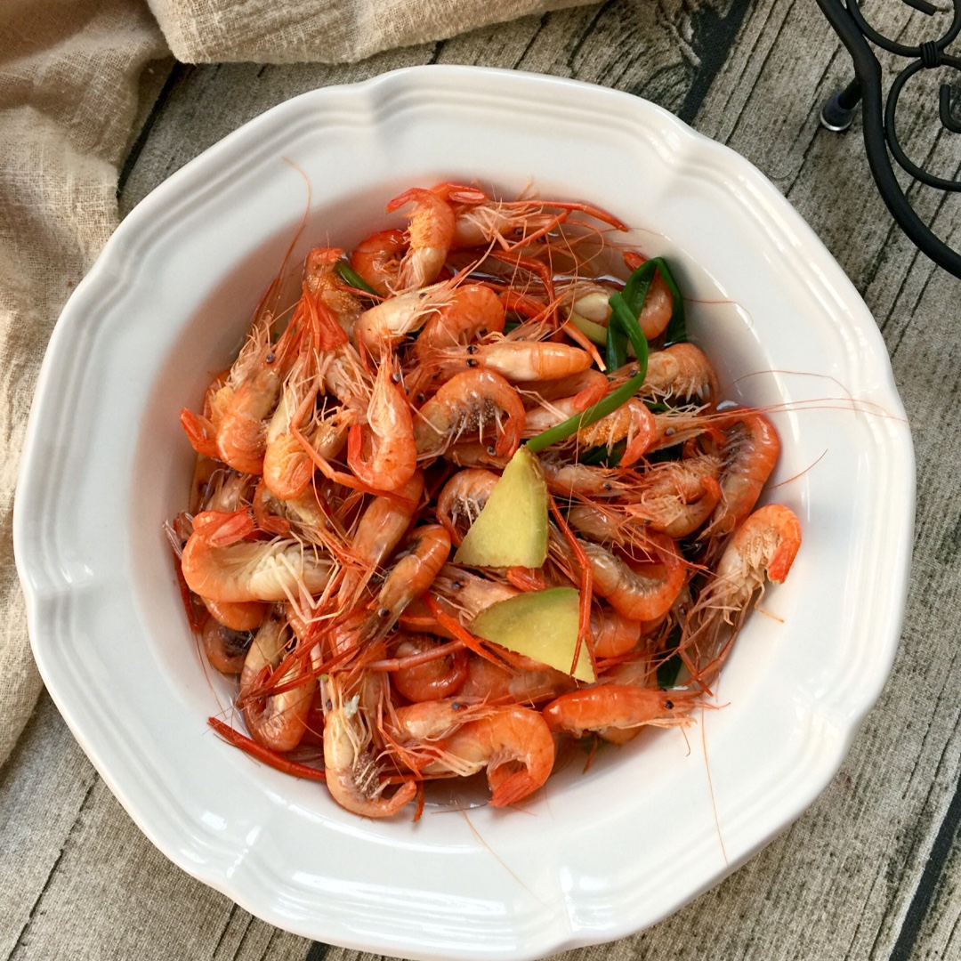 茉莉的太阳花做的水煮河虾